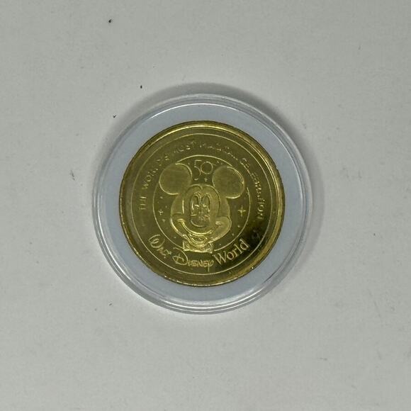 DISNEY 50th Anniversary Gold Medallion Coin Goofy - Picture 2 of 2